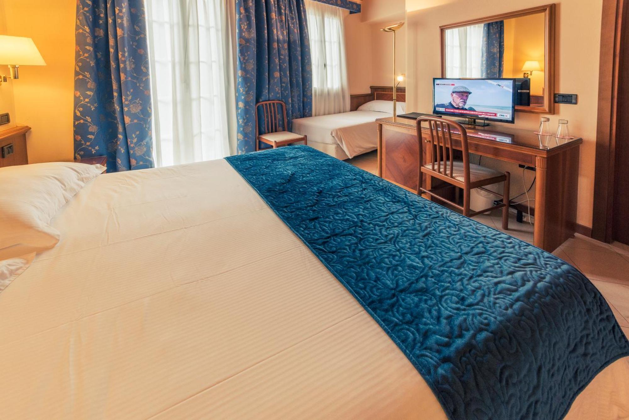 Hotel Bettina Mergozzo Eksteriør billede