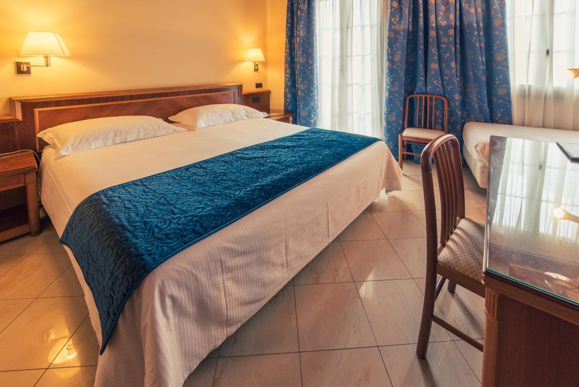 Hotel Bettina Mergozzo Eksteriør billede